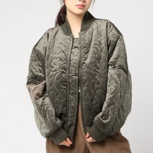 “NWT” JOYRICH Floral Velour Quilted Jacket